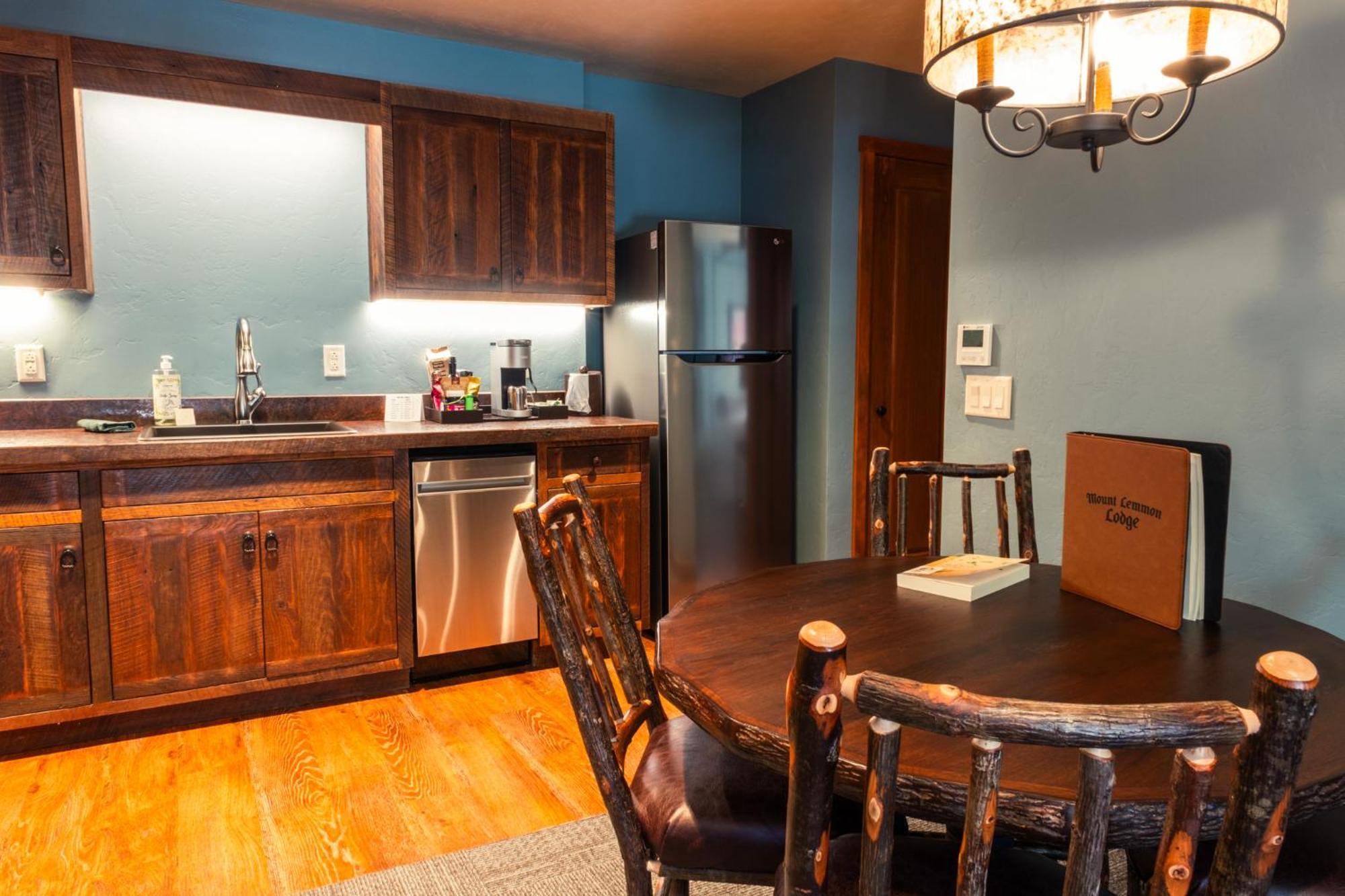 Loma Linda Mt. Lemmon Lodge מראה חיצוני תמונה